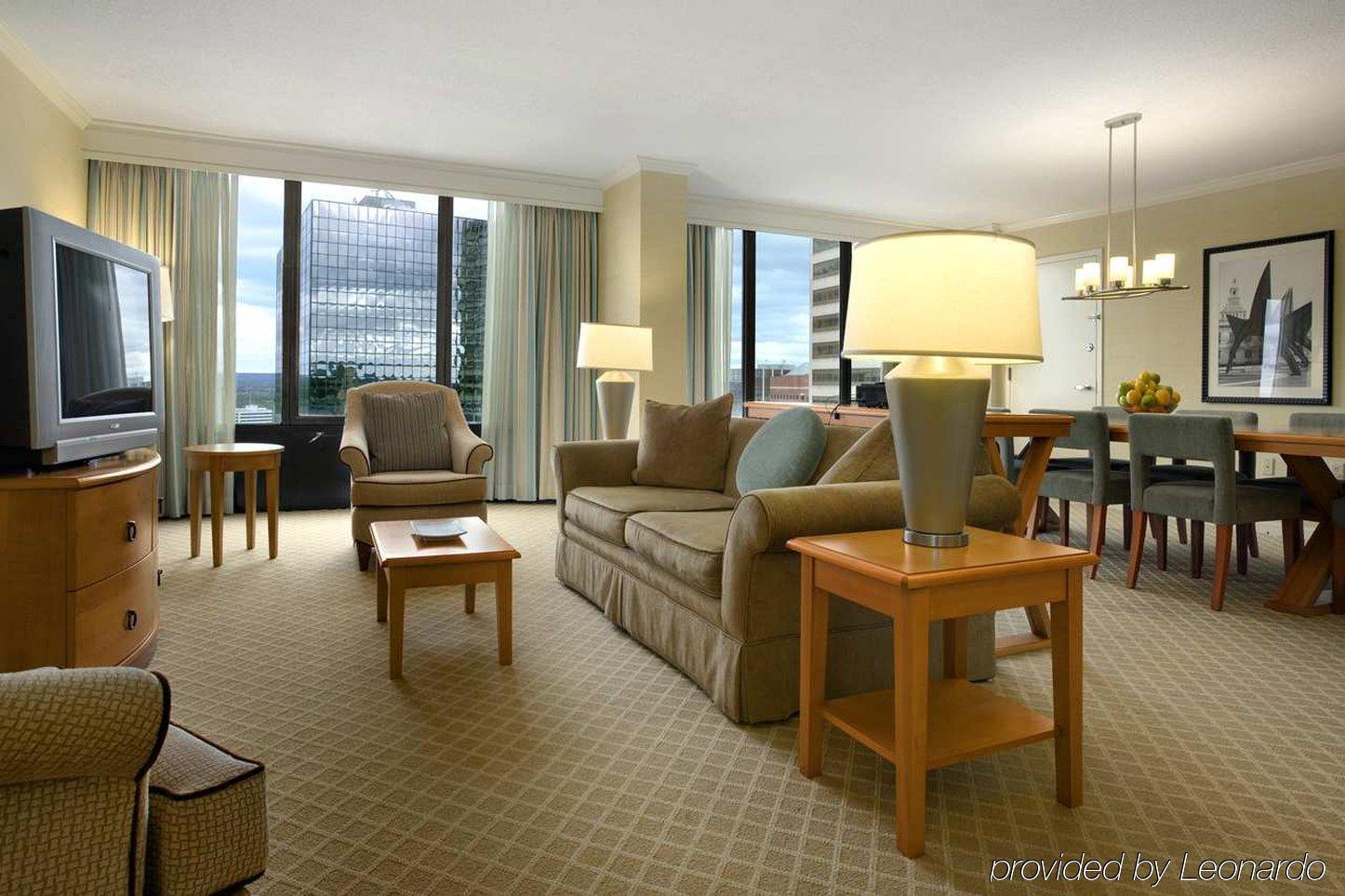 Hotel Doubletree By Hilton Hartford Downtown Chambre photo