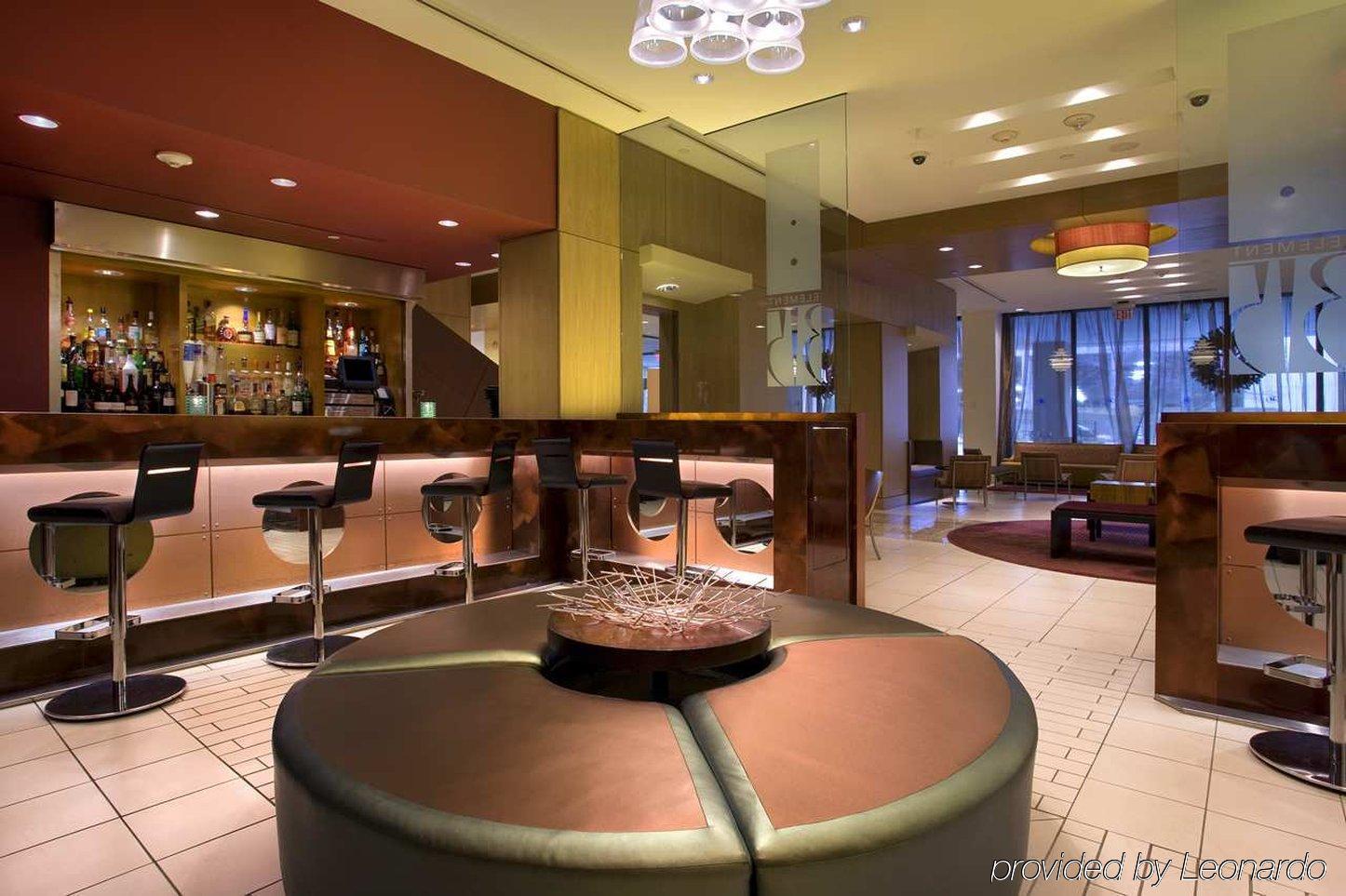 Hotel Doubletree By Hilton Hartford Downtown Restaurant photo