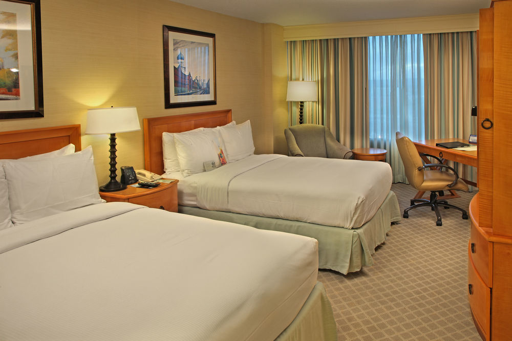 Hotel Doubletree By Hilton Hartford Downtown Extérieur photo